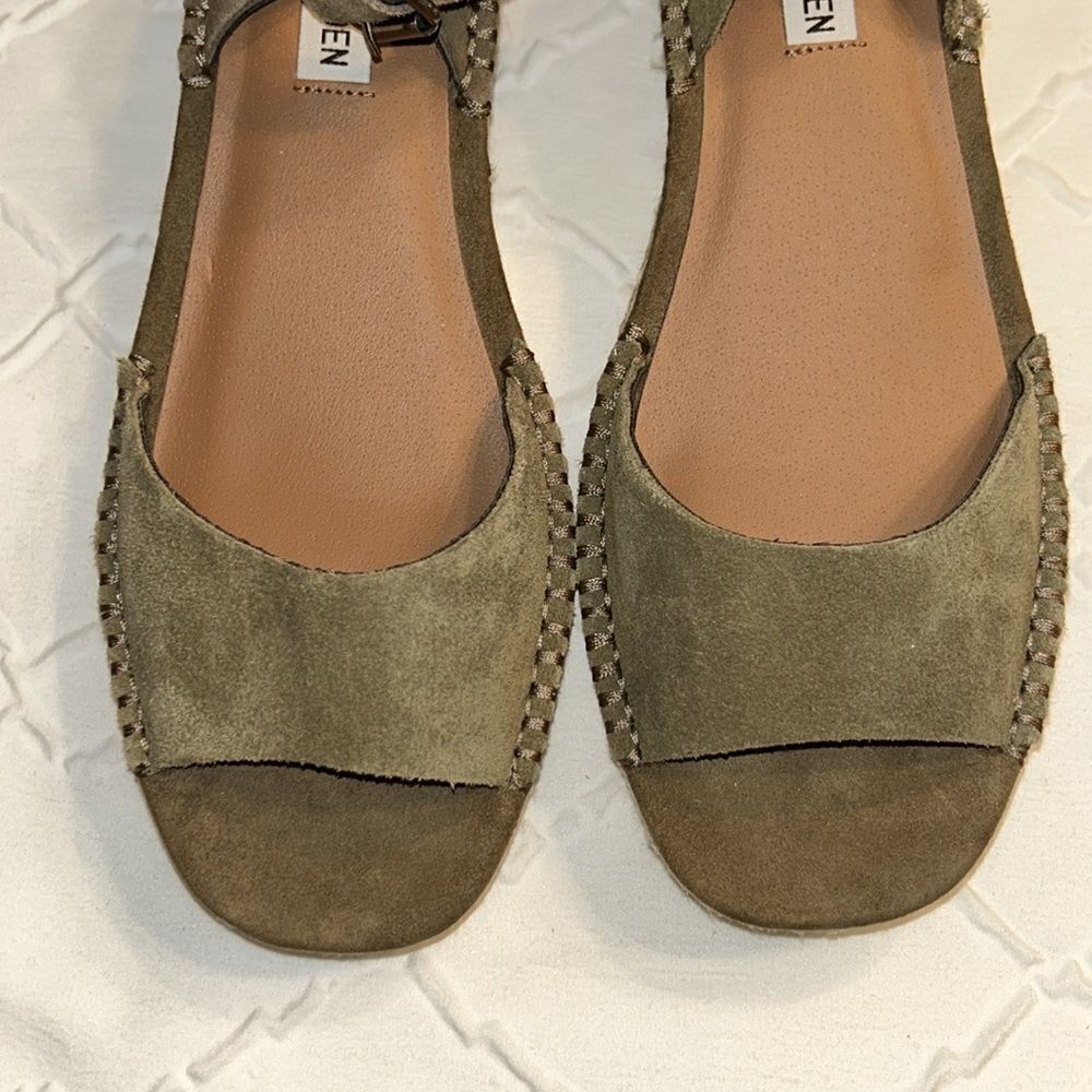 Steve Madden Green Suede/Leather Wedge Heel Open Toe Sandals (Size 8.5M) - Picture 10 of 11